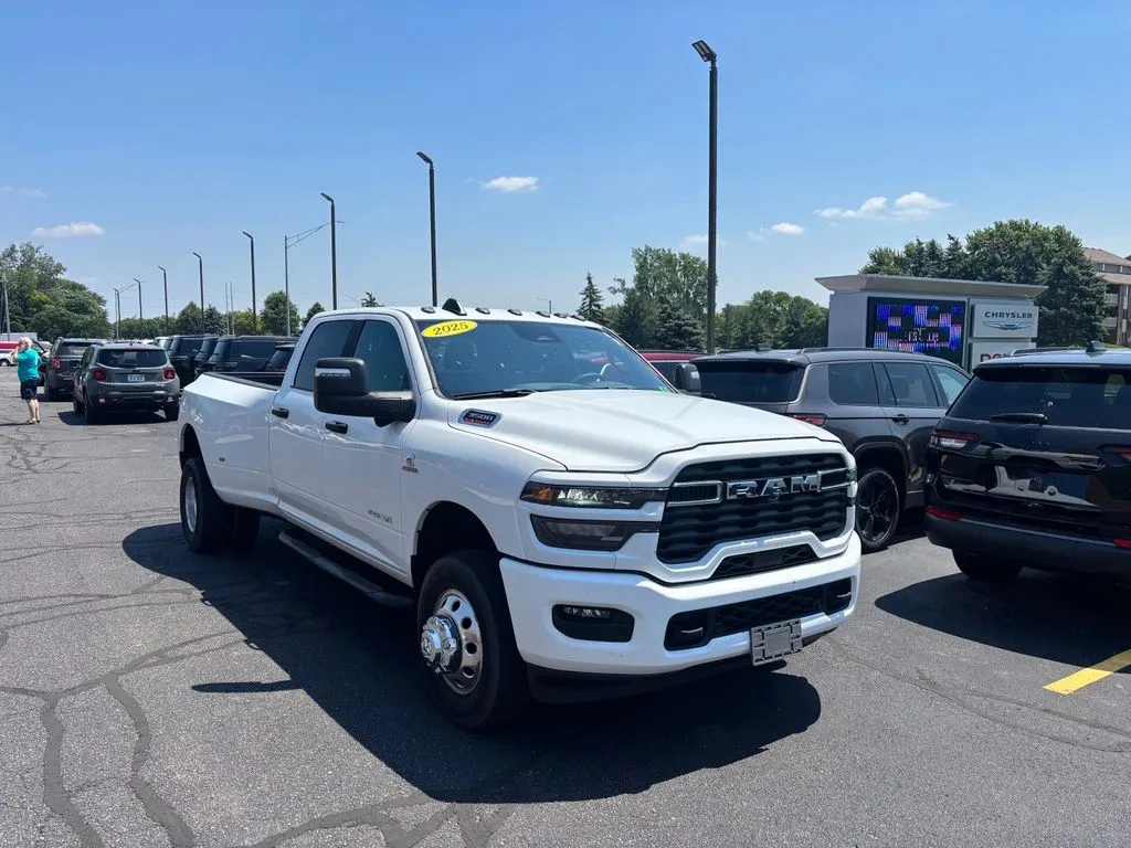 White 2025 Ram 3500 Big Horn for sale in Grandville, MI