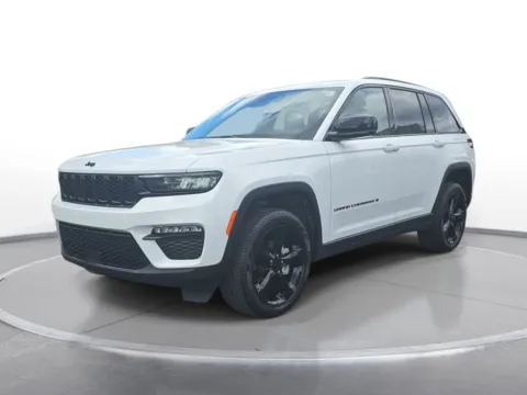 White 2023 Jeep Grand Cherokee Limited for sale in Grandville, MI