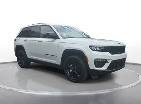 Another view of 2023 Jeep Grand Cherokee Limited for sale in Grandville, MI at Zeigler Chrysler Dodge Jeep Ram of Grandville