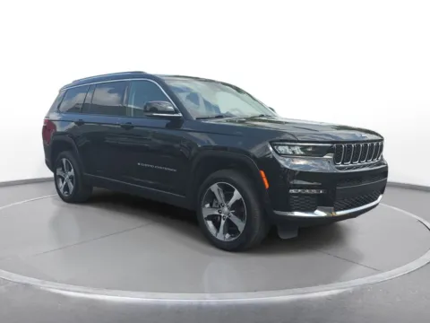 Another view of 2023 Jeep Grand Cherokee L Limited for sale in Grandville, MI at Zeigler Chrysler Dodge Jeep Ram of Grandville