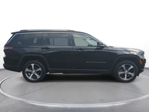 More photos of 2023 Jeep Grand Cherokee L Limited at Zeigler Chrysler Dodge Jeep Ram of Grandville, MI