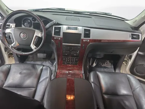 More photos of 2008 Cadillac Escalade EXT at Zeigler Chrysler Dodge Jeep Ram of Grandville, MI
