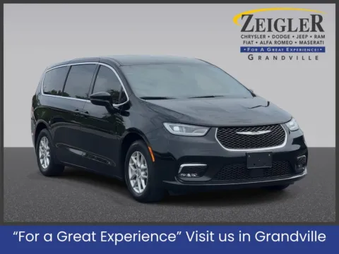 Black 2024 Chrysler Pacifica Touring L for sale in Grandville, MI