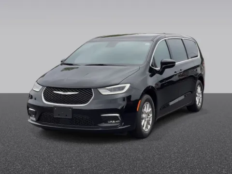 Photos of 2025 Chrysler Pacifica Select for sale in Grandville, MI at Zeigler Chrysler Dodge Jeep Ram of Grandville