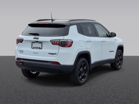 More photos of 2023 Jeep Compass Trailhawk at Zeigler Chrysler Dodge Jeep Ram of Grandville, MI