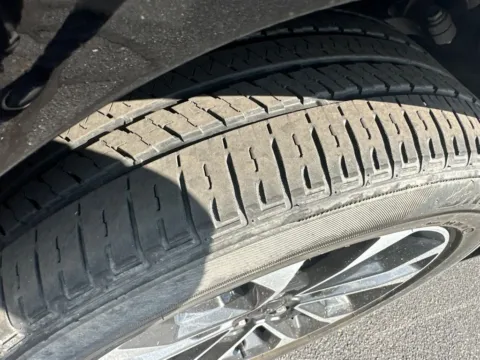 More photos of 2023 Jeep Grand Cherokee L Overland at Zeigler Chrysler Dodge Jeep Ram of Grandville, MI