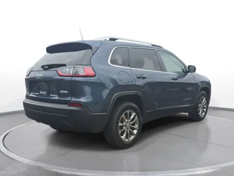More photos of 2019 Jeep Cherokee Latitude Plus at Zeigler Chrysler Dodge Jeep Ram of Grandville, MI
