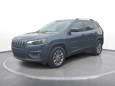 Blue 2019 Jeep Cherokee Latitude Plus for sale in Grandville, MI