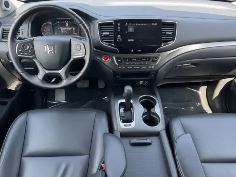 More photos of 2020 Honda Pilot EX-L at Zeigler Chrysler Dodge Jeep Ram of Grandville, MI
