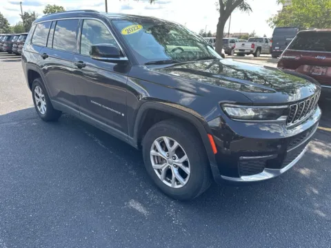 Black 2022 Jeep Grand Cherokee L Limited for sale in Grandville, MI