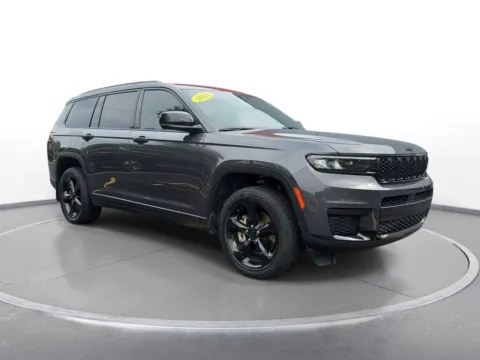 Another view of 2023 Jeep Grand Cherokee L Altitude X for sale in Grandville, MI at Zeigler Chrysler Dodge Jeep Ram of Grandville