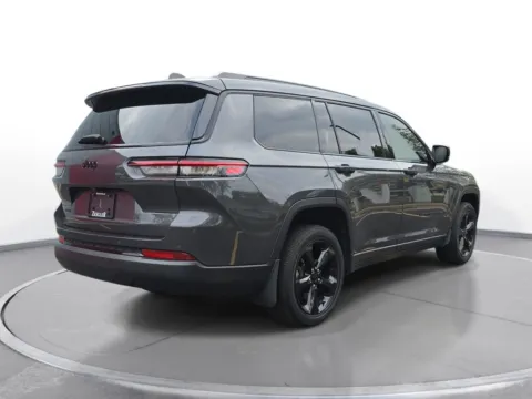 More photos of 2023 Jeep Grand Cherokee L Altitude X at Zeigler Chrysler Dodge Jeep Ram of Grandville, MI