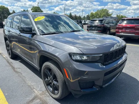 Gray 2023 Jeep Grand Cherokee L Altitude X for sale in Grandville, MI