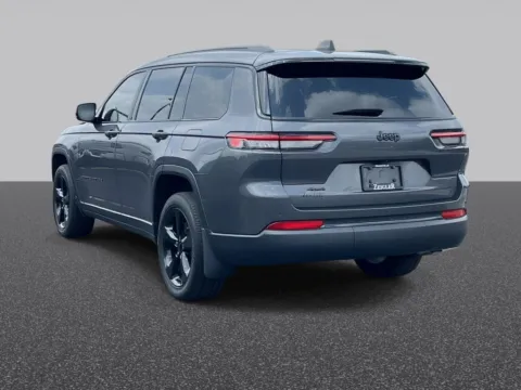 More photos of 2023 Jeep Grand Cherokee L Altitude X at Zeigler Chrysler Dodge Jeep Ram of Grandville, MI