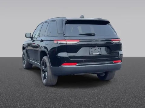 Another view of 2023 Jeep Grand Cherokee Limited for sale in Grandville, MI at Zeigler Chrysler Dodge Jeep Ram of Grandville