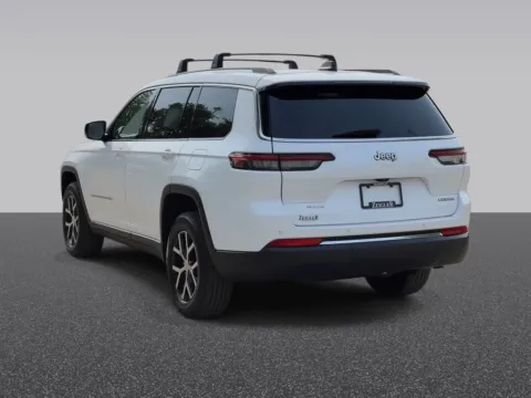 More photos of 2023 Jeep Grand Cherokee L Limited at Zeigler Chrysler Dodge Jeep Ram of Grandville, MI