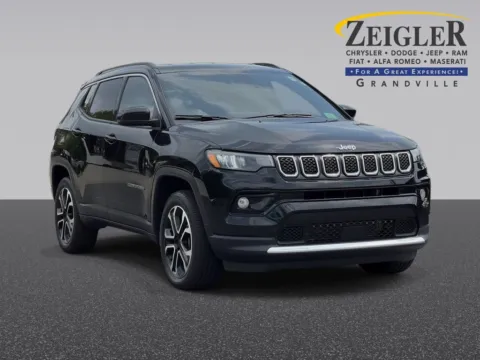 Black 2023 Jeep Compass Limited for sale in Grandville, MI