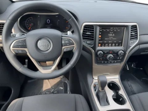 More photos of 2017 Jeep Grand Cherokee Laredo at Zeigler Chrysler Dodge Jeep Ram of Grandville, MI