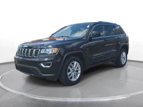 Black 2017 Jeep Grand Cherokee Laredo for sale in Grandville, MI