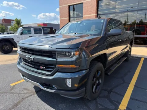 Gray 2017 Chevrolet Silverado 1500 LT for sale in Grandville, MI