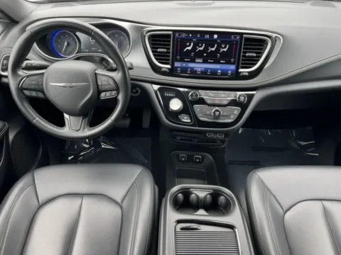 More photos of 2021 Chrysler Pacifica Touring L at Zeigler Chrysler Dodge Jeep Ram of Grandville, MI