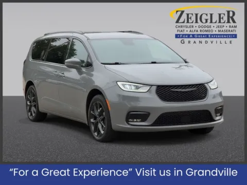 Gray 2021 Chrysler Pacifica Touring L for sale in Grandville, MI