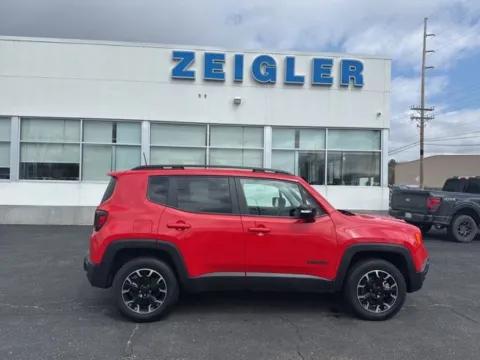 Red 2023 Jeep Renegade Latitude for sale in Grandville, MI