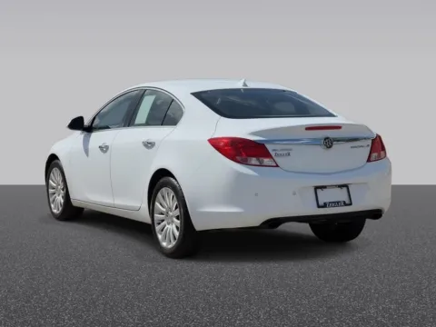 More photos of 2013 Buick Regal Premium I at Zeigler Chrysler Dodge Jeep Ram of Grandville, MI