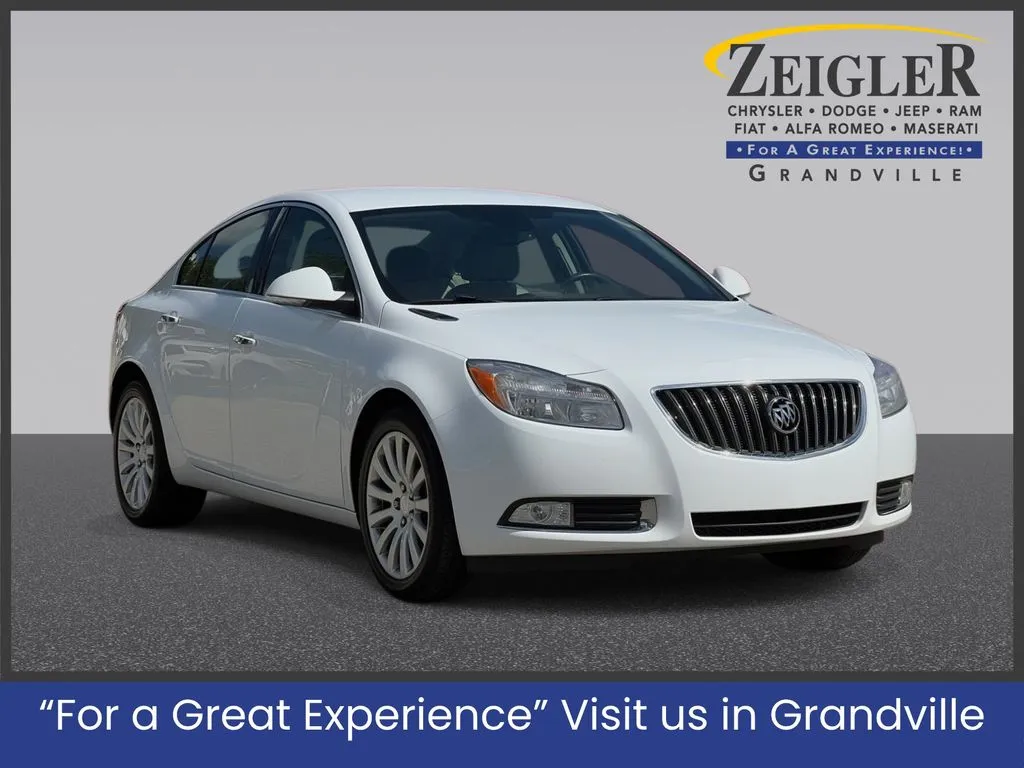 2013 Buick Regal Premium I for sale in Grandville, MI