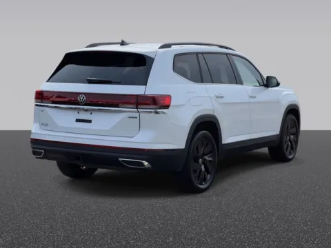 More photos of 2026 Volkswagen Atlas 2.0T SE w/Technology at Zeigler Chrysler Dodge Jeep Ram of Grandville, MI