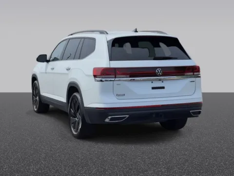 Another view of 2026 Volkswagen Atlas 2.0T SE w/Technology for sale in Grandville, MI at Zeigler Chrysler Dodge Jeep Ram of Grandville