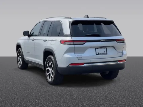Another view of 2023 Jeep Grand Cherokee Limited for sale in Grandville, MI at Zeigler Chrysler Dodge Jeep Ram of Grandville