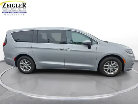 More photos of 2023 Chrysler Pacifica Touring at Zeigler Chrysler Dodge Jeep Ram of Grandville, MI