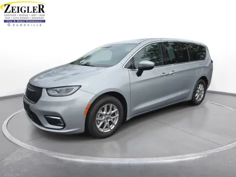 Silver 2023 Chrysler Pacifica Touring for sale in Grandville, MI
