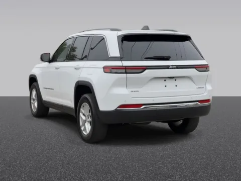 More photos of 2023 Jeep Grand Cherokee Laredo at Zeigler Chrysler Dodge Jeep Ram of Grandville, MI
