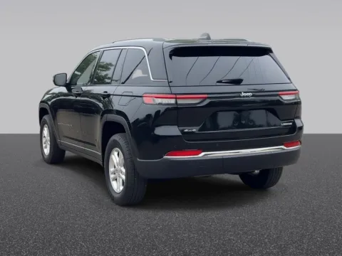 More photos of 2023 Jeep Grand Cherokee Laredo at Zeigler Chrysler Dodge Jeep Ram of Grandville, MI