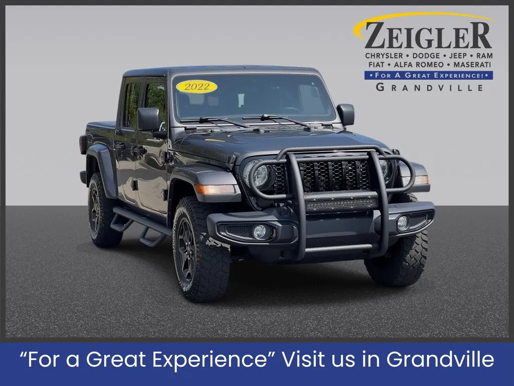 Gray 2022 Jeep Gladiator Willys for sale in Grandville, MI