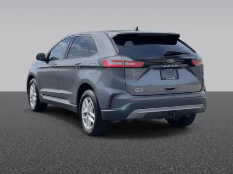 More photos of 2021 Ford Edge SEL at Zeigler Chrysler Dodge Jeep Ram of Grandville, MI