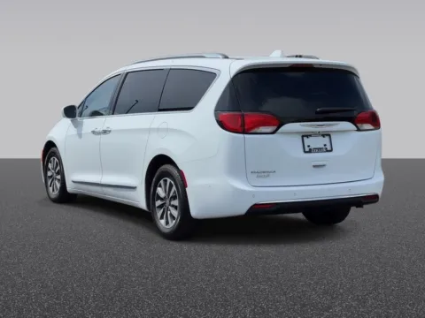 More photos of 2020 Chrysler Pacifica Touring L Plus at Zeigler Chrysler Dodge Jeep Ram of Grandville, MI