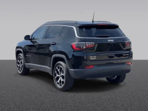 More photos of 2025 Jeep Compass Limited at Zeigler Chrysler Dodge Jeep Ram of Grandville, MI