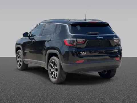 More photos of 2025 Jeep Compass Limited at Zeigler Chrysler Dodge Jeep Ram of Grandville, MI