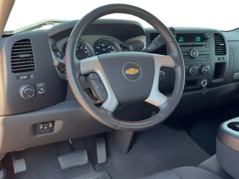 More photos of 2010 Chevrolet Silverado 1500 LT at Zeigler Chrysler Dodge Jeep Ram of Grandville, MI