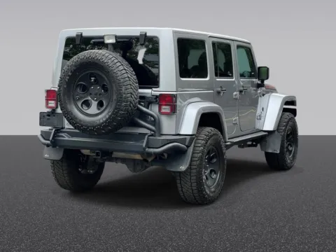 More photos of 2017 Jeep Wrangler Unlimited Rubicon Recon at Zeigler Chrysler Dodge Jeep Ram of Grandville, MI