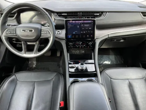 More photos of 2023 Jeep Grand Cherokee L Limited at Zeigler Chrysler Dodge Jeep Ram of Grandville, MI