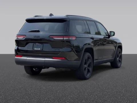 Another view of 2023 Jeep Grand Cherokee L Limited for sale in Grandville, MI at Zeigler Chrysler Dodge Jeep Ram of Grandville
