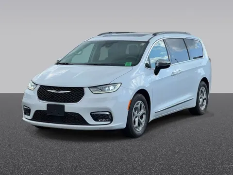 Photos of 2023 Chrysler Pacifica Limited for sale in Grandville, MI at Zeigler Chrysler Dodge Jeep Ram of Grandville