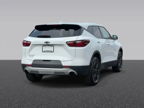 More photos of 2021 Chevrolet Blazer LT at Zeigler Chrysler Dodge Jeep Ram of Grandville, MI