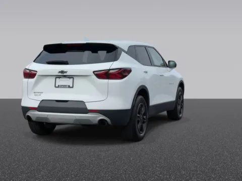 More photos of 2021 Chevrolet Blazer LT at Zeigler Chrysler Dodge Jeep Ram of Grandville, MI