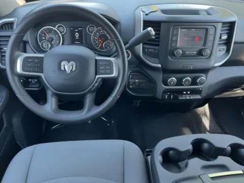 More photos of 2019 Ram 2500 Big Horn at Zeigler Chrysler Dodge Jeep Ram of Grandville, MI