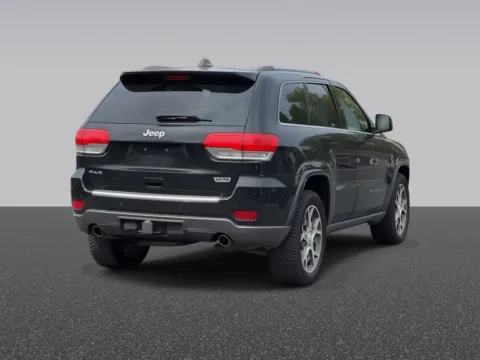 More photos of 2018 Jeep Grand Cherokee Limited at Zeigler Chrysler Dodge Jeep Ram of Grandville, MI